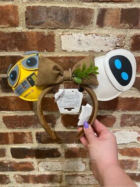 2026 Disney Parks D23 Pixar Wall-E & Eve Ear Headband NEW